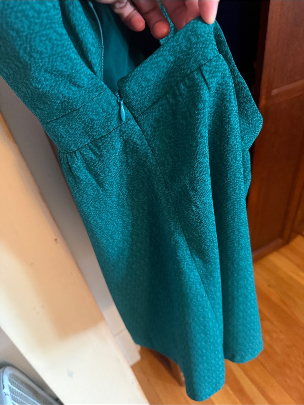BOGO Sezane Dorina Dress in Green - Picture 5 of 5